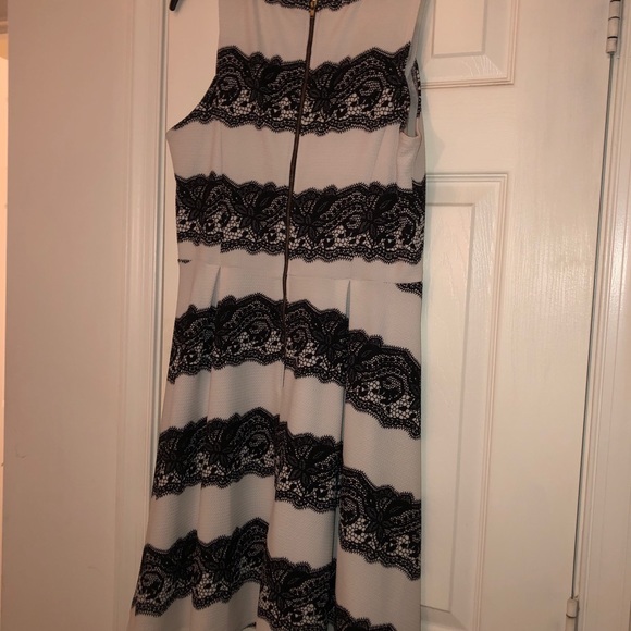 Black and white dress, large - Picture 2 of 2
